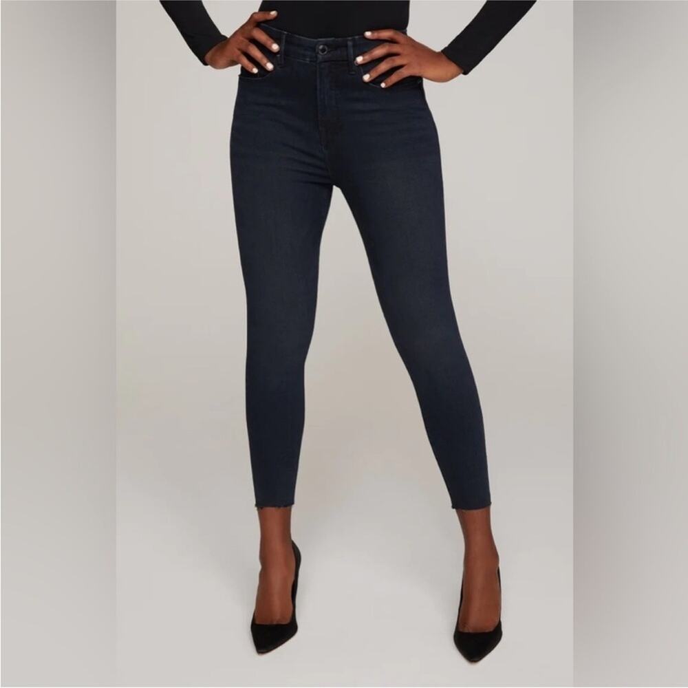 NWT Good American Good Waist Crop Raw hem Jeans Dark Wash Blue631 Size 0 / 25